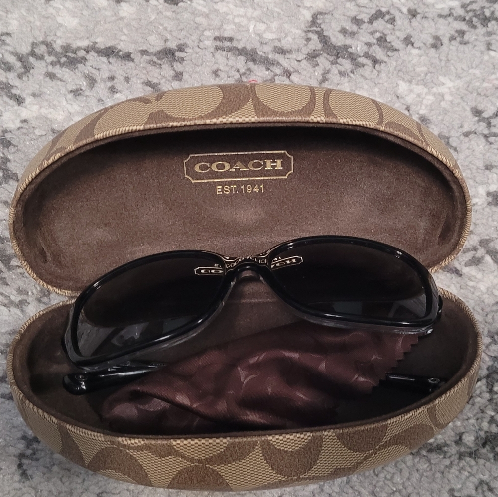 Coach Sunglasses with Case & Cleaning Cloth